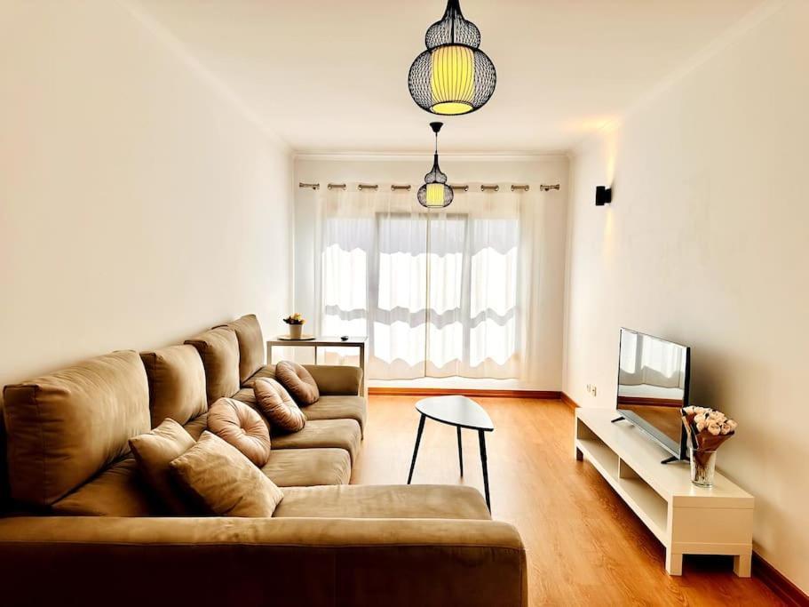 Sweety Bela Vista Apartment Лиссабон Экстерьер фото